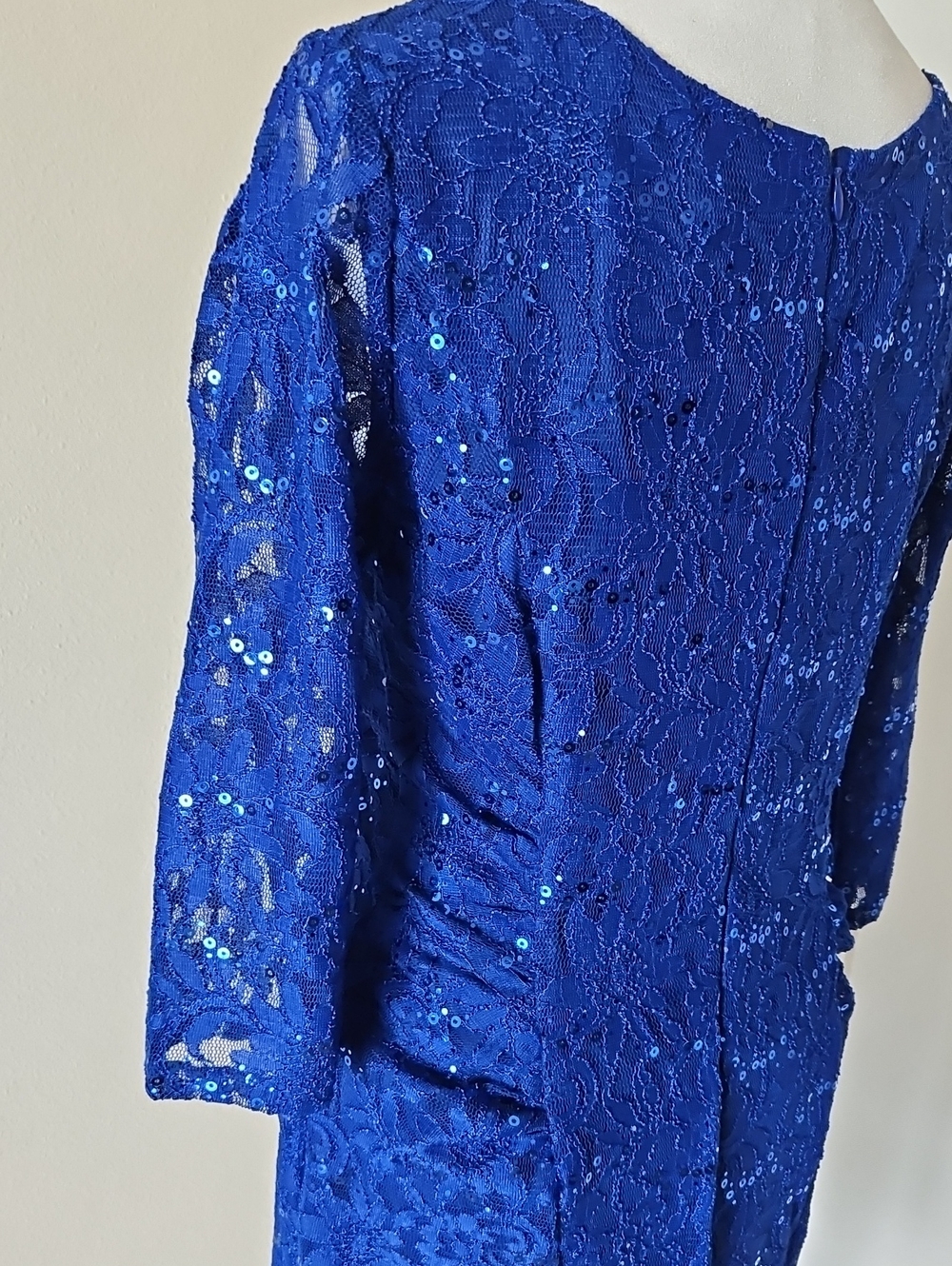 Size 8/10 Royal Blue 3/4 Sleeve Lace/Sequin Ruched Side Cocktail Dress by EVA - Picture 11 of 14